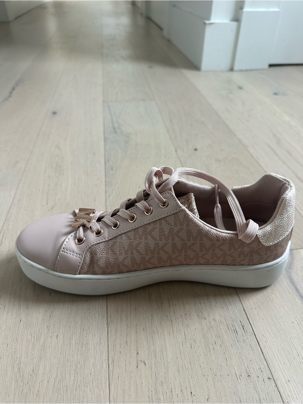 Michael Kors Sneakers
